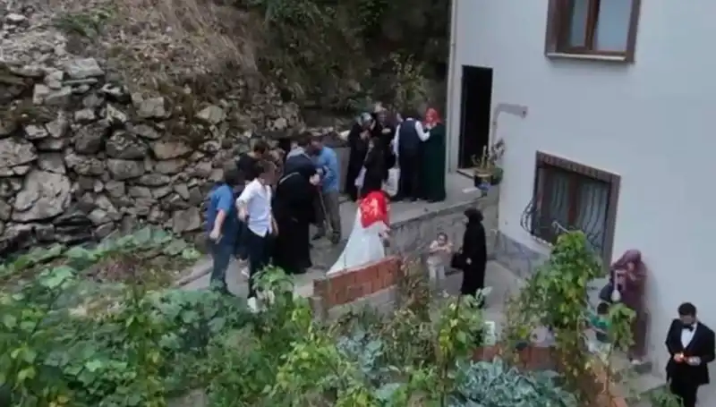 Düğün Töreninde Şok Edici Kurşunlama: Anbean Kaydedilen Olay
