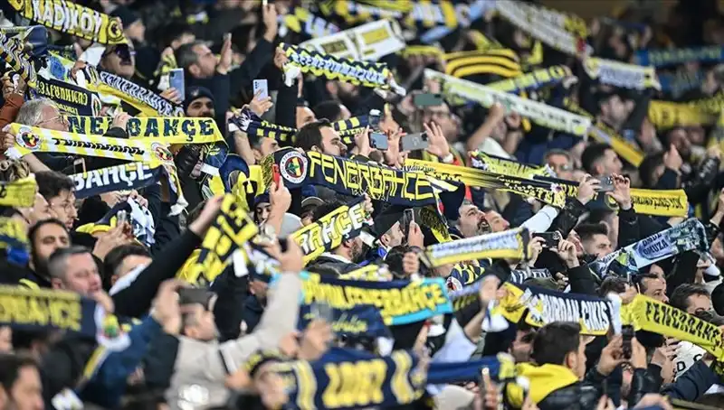 Fenerbahçe Kombine Fiyatları Belli Oldu: Taraftarlar Heyecanla Bekliyor