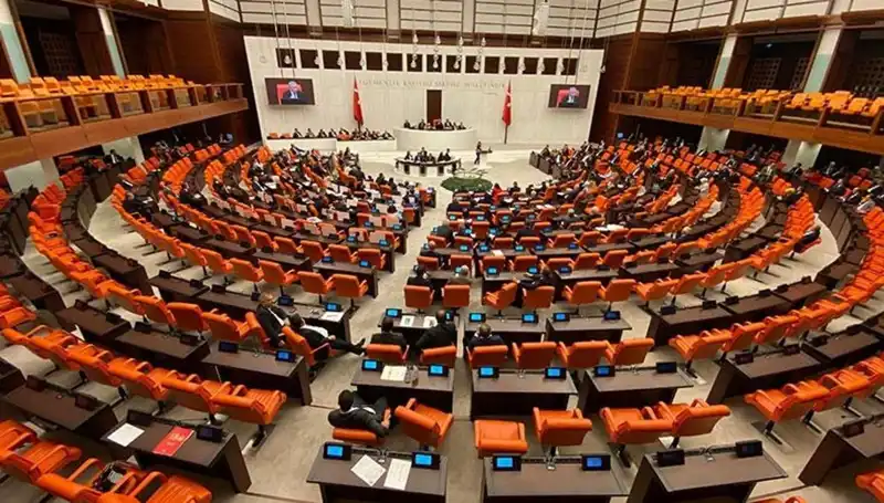Meclis’te Yeni Dokunulmazlık Dosyaları: Siyasette Neler Oluyor?