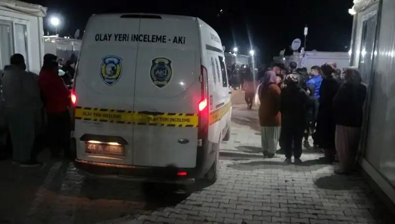 Husumetlilerin Silahlı Kavgası: Birçok Yaralı, Şok Edici Olayın Ayrıntıları