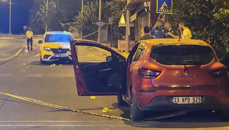 İki Araç Arasındaki Silahlı Çatışma: 2 Ölü, 5 Yaralı