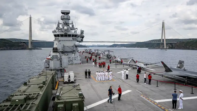 TCG Anadolu, Sarayburnu'ndan Ayrılarak Yeni Görevine İ başladı