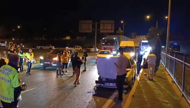 Otoyolda Şok Eden Kaza: İki Çocuk da Yaralı!