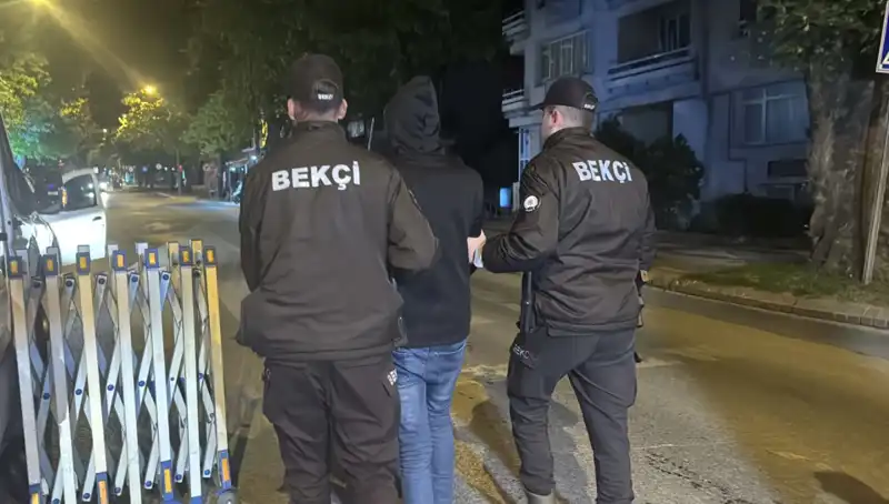 Düzensiz Göçmen Operasyonu: Edirne'de 4 Yakalanarak Sınır Dışı Edildi