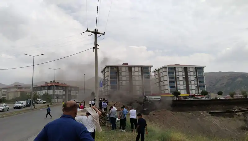 Bitlis'te Doğalgaz Hattında Patlama: Can ve Mal Kaybı Olur mu?