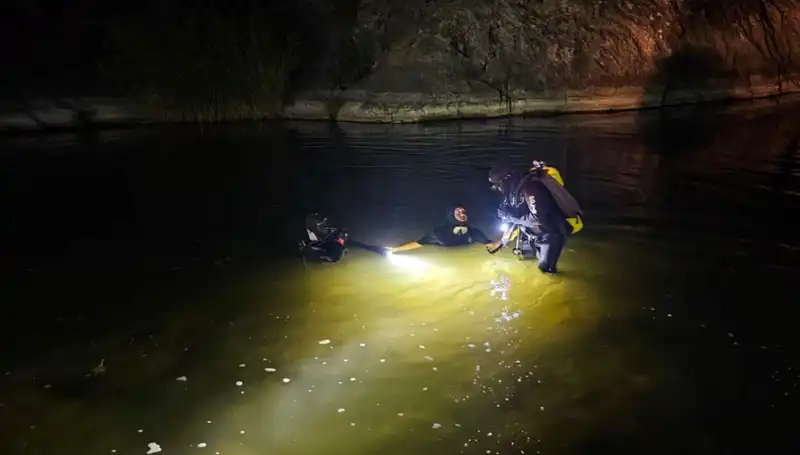 Çaya Düşen Kızını Kurtarmak İsterken Boğulan Baba: Üzücü Hikaye