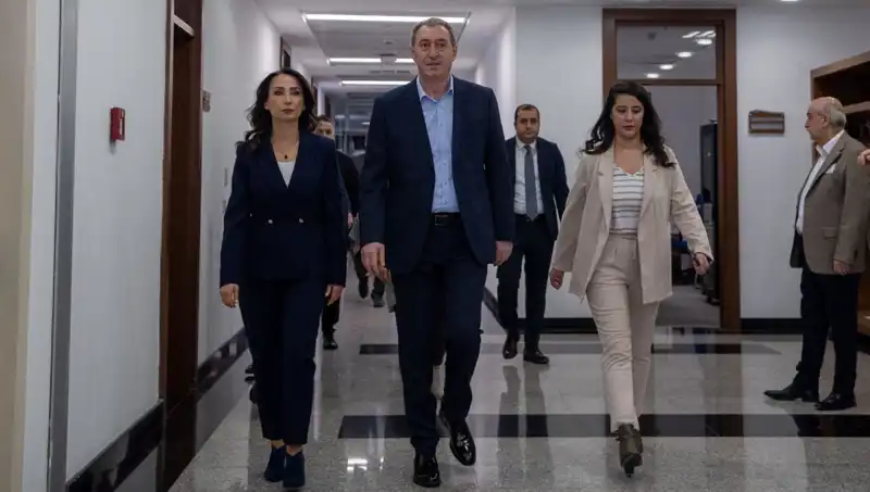 DEM Parti Heyetinin Siyasi Turu: Bugün İki Kritik Görüşme Gerçekleşiyor
