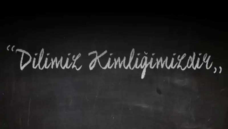 Türk Dil Bayramı: Anlamsızlığın Ortasında Dilimizin Değeri