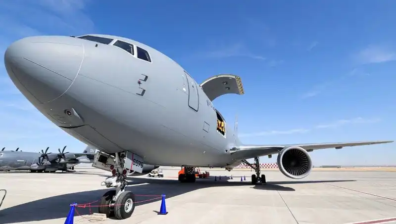 İsrail’den İran’a Stratejik Gözdağı: Yeni KC-46 Yakıt İkmal Uçakları Yolda