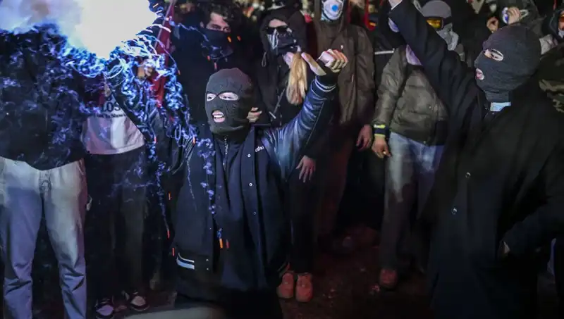 İstanbul’un Siyasi Gündeminde İmamoğlu İddianamesi: 139 Şüpheli 3 Yıla Kadar Hapisle Karşı Karşıya