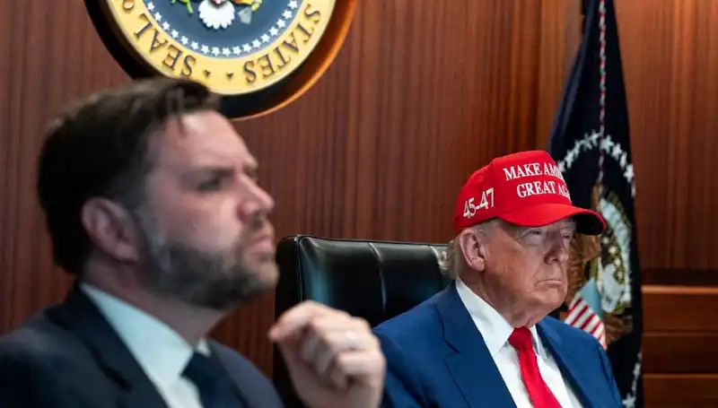 Trump’ın Azil Tasarısı Reddedildi: Siyasi Gelişmelerin Ardındaki Gerçekler
