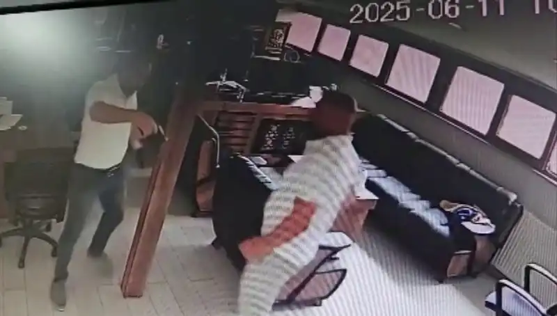 Alacak Verecek Davası Kanlı Çatışmaya Döndü: İş İnsanı Hayatını Kaybetti