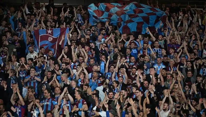 Trabzonspor-Galatasaray Maçının Biletleri Satışa Çıktı! Hızla Tükeniyor!