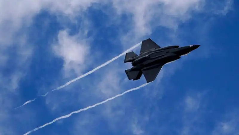 Atina'da F-35 Ticaret Krizinin Arkasındaki Türkiye Endişesi