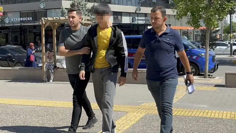 Tartışma Sonrası Kardeşinin Bıçakla Yaralanmasına Sebep Olan Olay